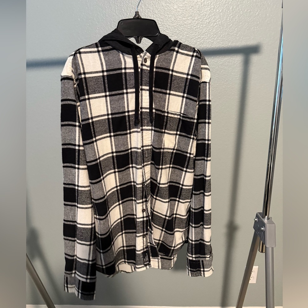 RSQ Black & Cream Plaid Flannel Hoodie
